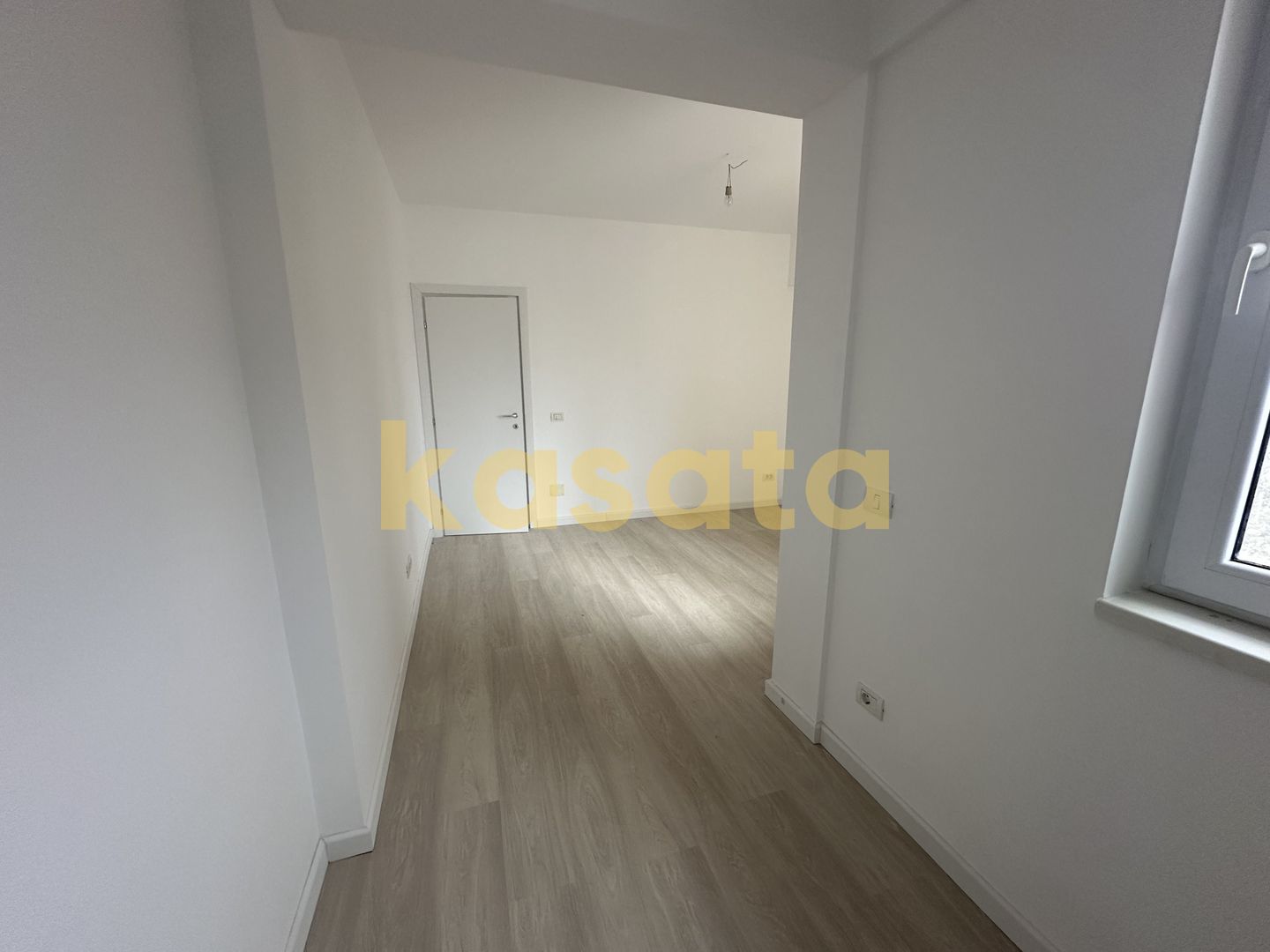 Apartament 2 Camere  Vanzare | Bloc Nou | Lift | Gata de personalizat - Poză 8