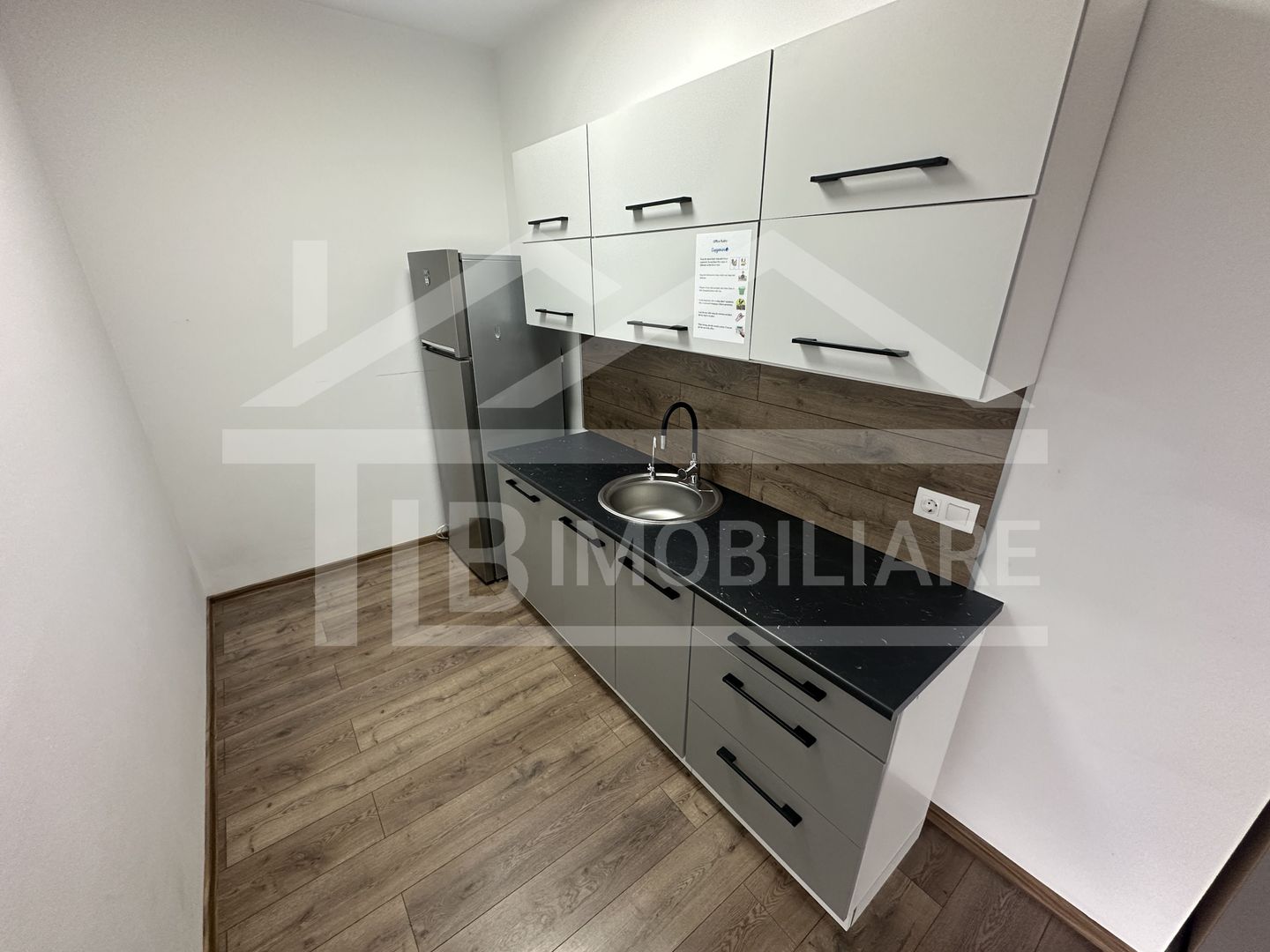 Spatiu de inchiriat, 95mp, terasa, Zona Ultra-Central - Poză 14