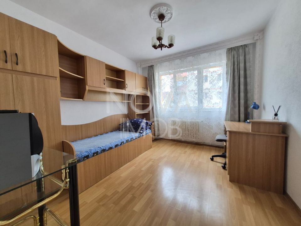 Apartament 3 camere de inchiriat - Vasile Aaron - Poză 5