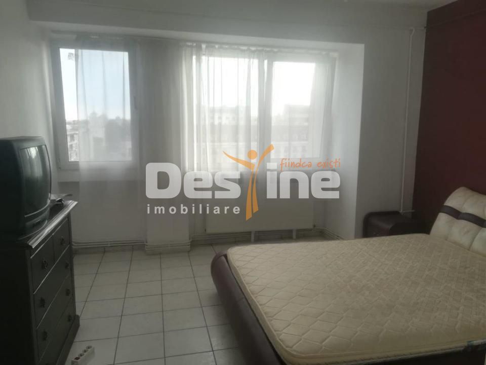 Apartament Ultracentral 2 camere, 63.3 mp bloc Mercur. - Poză 7