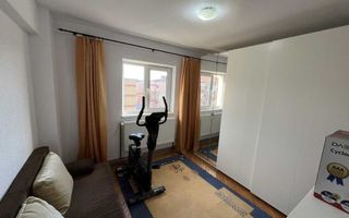Apartament cu 3 Camere, decomandat, Cetate, Mercur, 2 bai,boxa - Poză 4