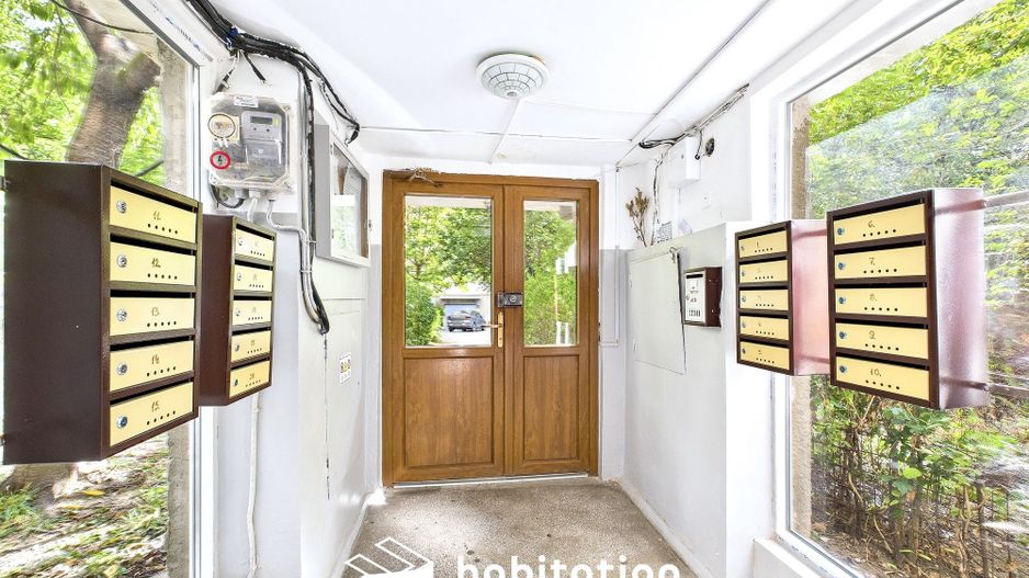 Apartament 3 camere, luminos si vedere liniștită,  boxa,  zona Cetății - Poză 25