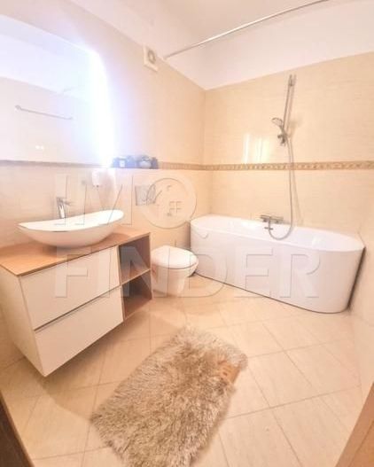 Penthouse pe 2 nivele, 5 camere, 160 mp,3 bai, 75 mp terase cu panorama superba! - Poză 7