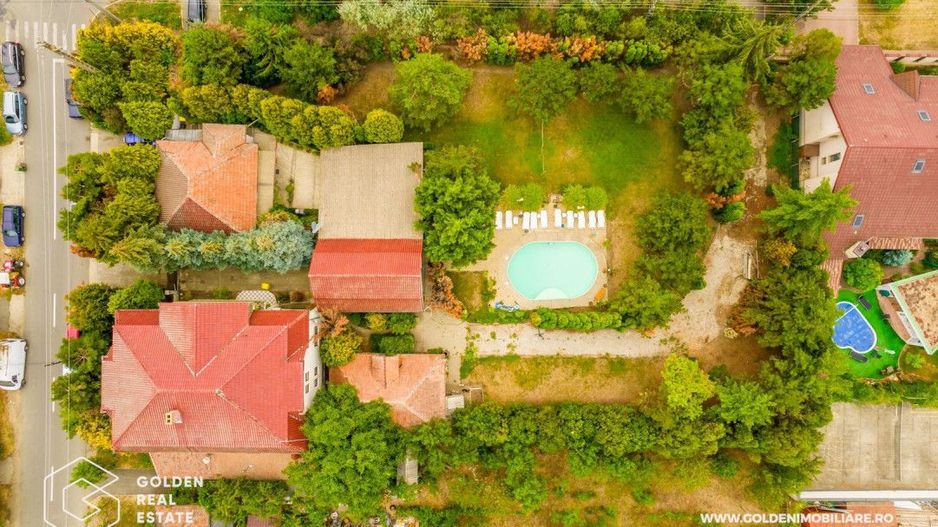 Oportunitate de investiție, vila pretabila pentru  afacere de familie - Poză 3