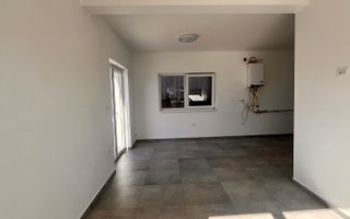 Duplex de Vanzare/Inchiriere I Suceava/Tișăuți I 102.000Euro - Poză 2