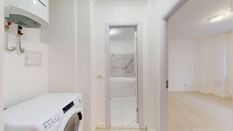 LACUL TEI - Circa 7 | 3 Camere Renovat | 1/8 | 73mp | 1983 - Poză 11