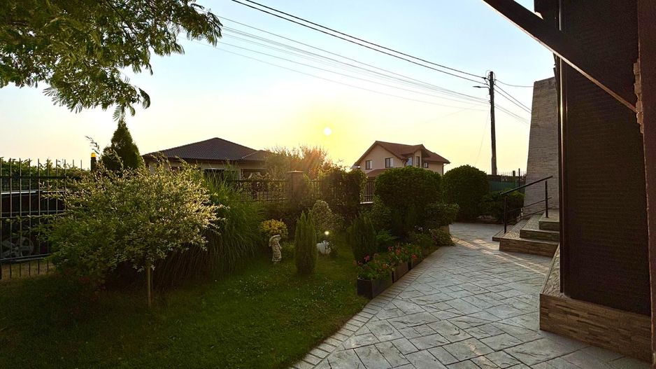 Casa premium - mobilata si utilata -teren 601 mp -  Sag - Poză 14