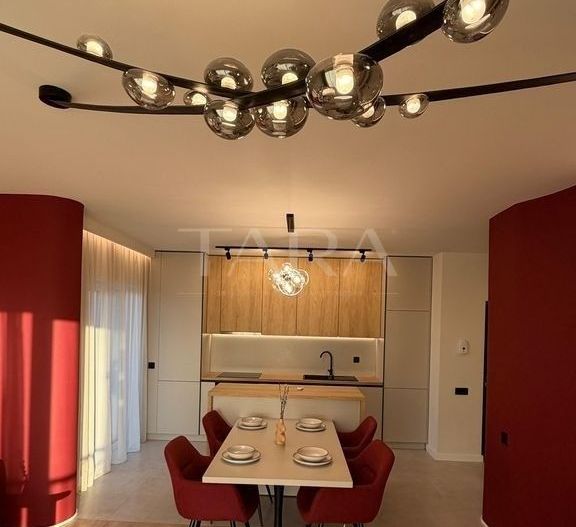 Vând apartament 2 camere mobilat, utilat - Poză 5