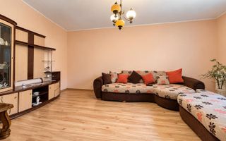 Apartament 2 camere + curte privata Podu Ros - 15 min Palas Campus - Poză 3