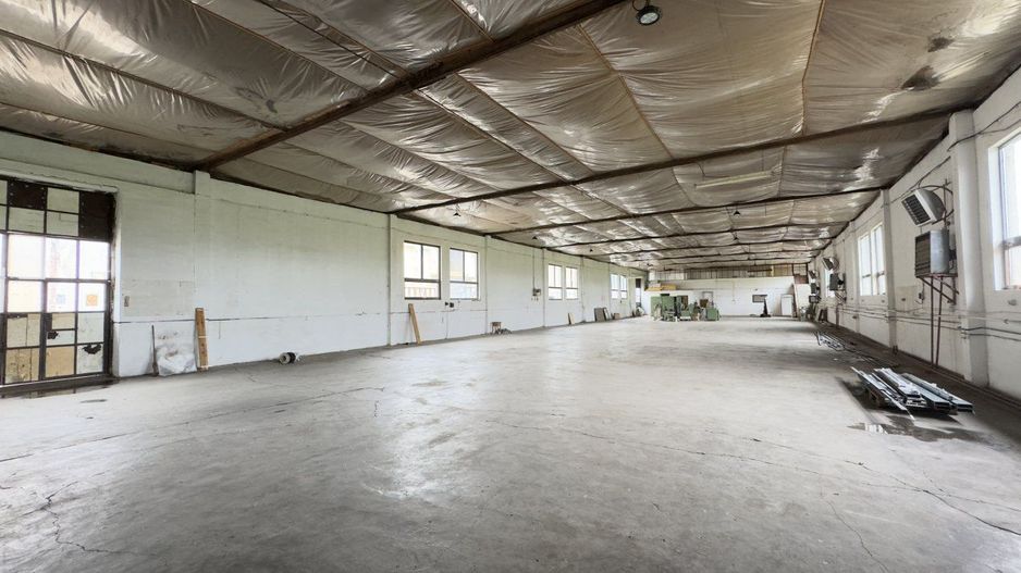 Inchiriere Clădire Producție, Depozitare, Birouri-Teren 3140 mp - Carei - Poză 4