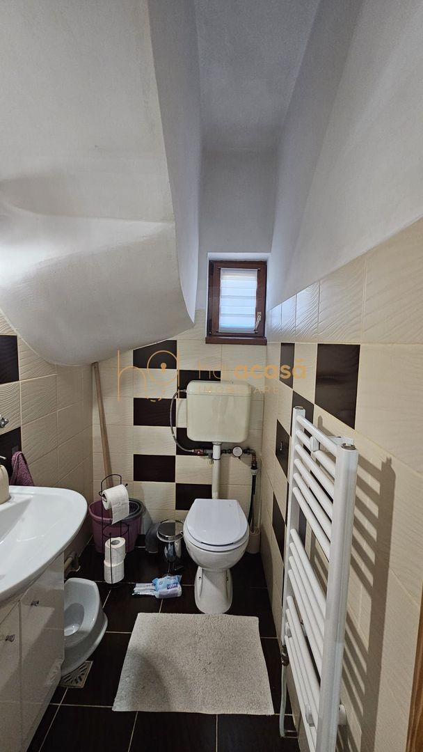 Casă / Vilă cu 8 camere de vânzare în Manastur, Cluj-Napoca - Poză 43