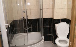 Etaj de inchiriat/ camere+ bai/bucatarie/spalatorie - Poză 6