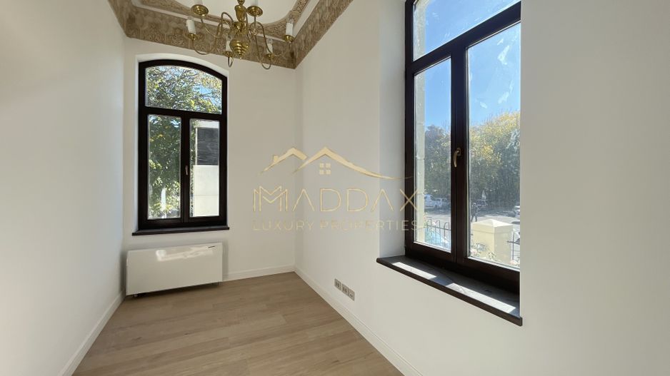 Masterpiece Heritage Villa***18 rooms//DOWNTOWN BUCHAREST - Poză 12