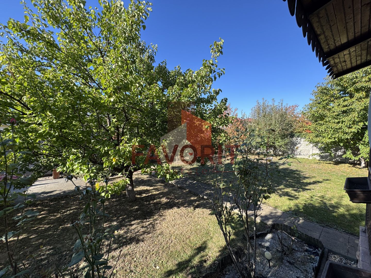 COMISION 0%.  Casa individuala cu garaj . Zona Decathlon . - Poză 6