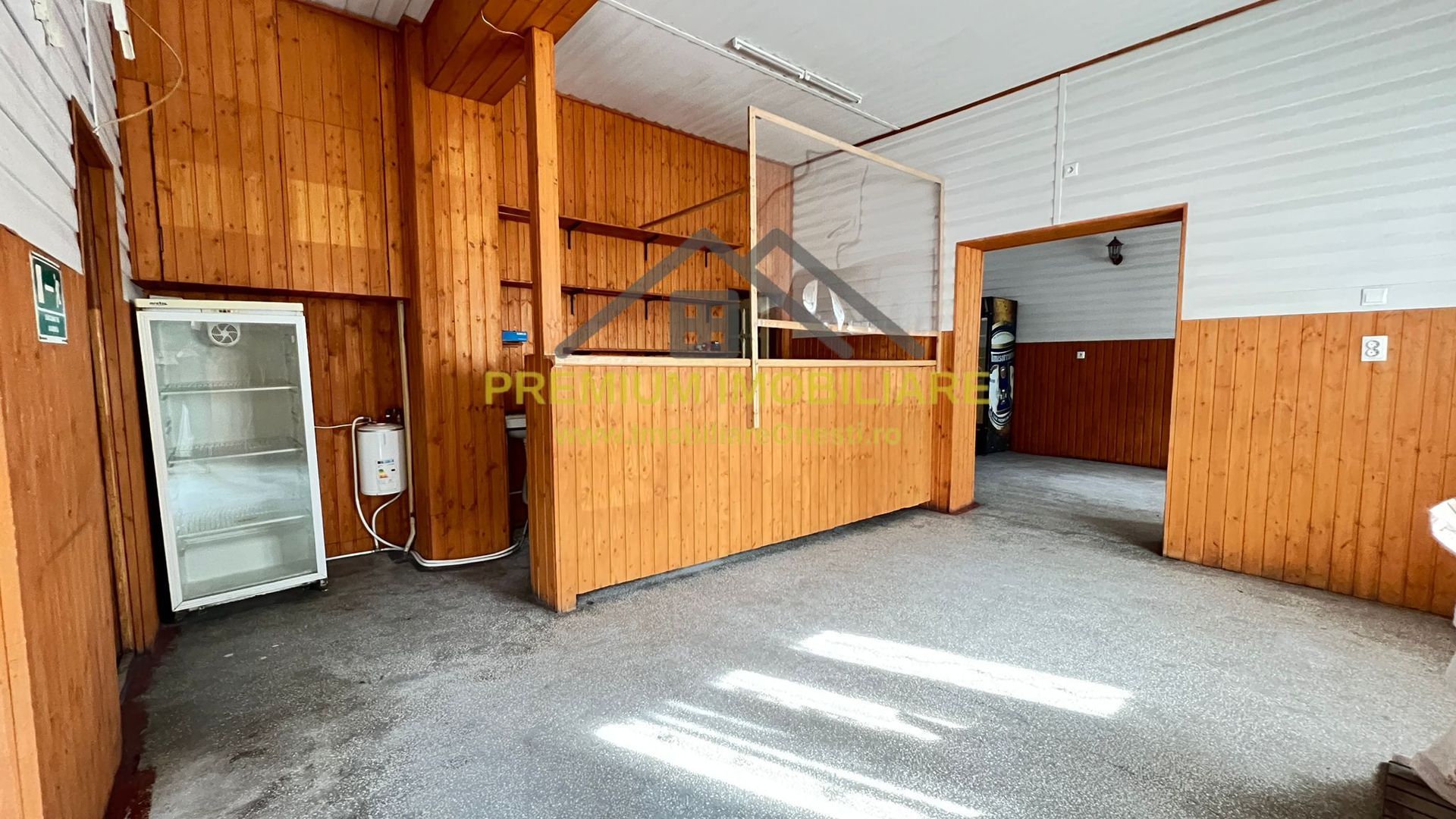 Spațiu comercial de vânzare – Zona de Sus, Onești - Poză 1