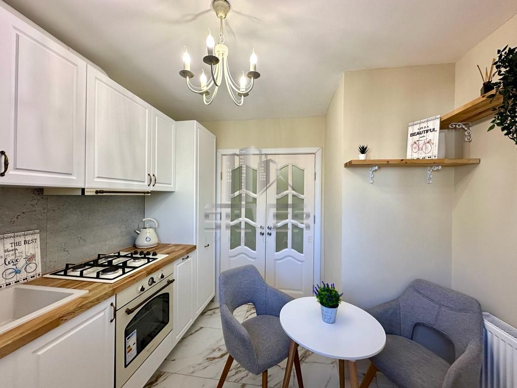 Apartament cu 4 camere/80 mp/ finisat aparte! - Poză 2