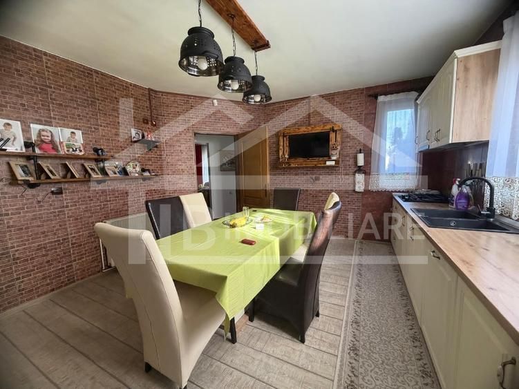 Casa cu 5 camere, 213mp, Zona Santana de Mures - Poză 9