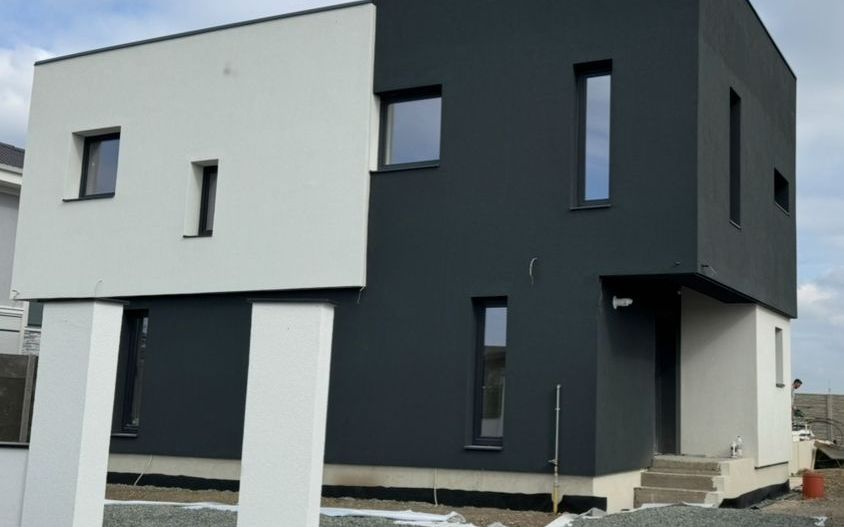 Sacalaz, 1/2 Duplex P+E, 4 Camere,2 Bai,Proiect Modern - Poză 2