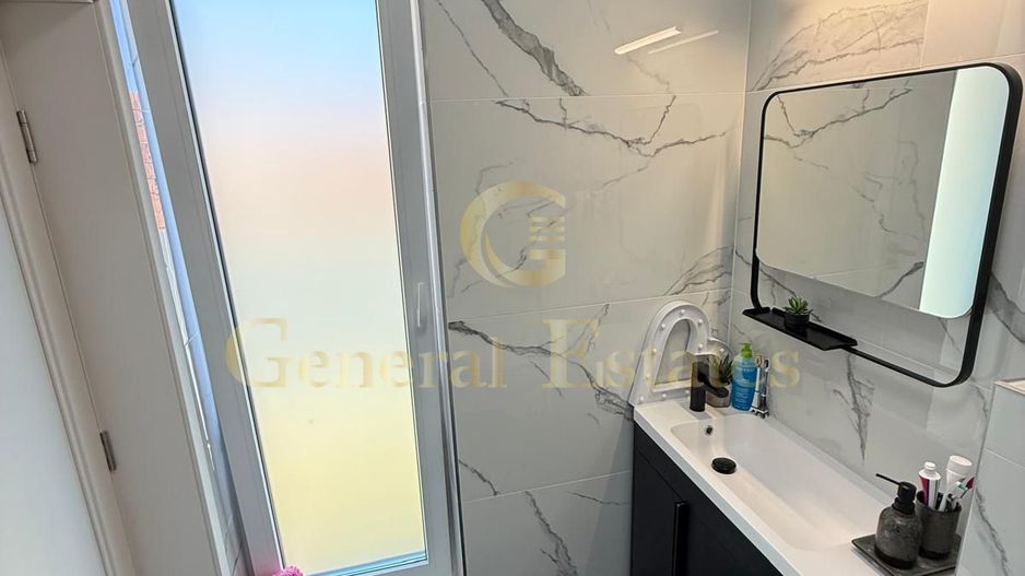 Casa 4 camere complet mobilata si utilata gata de mutare teren 300 - Poză 6
