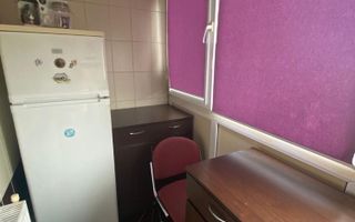 Apartament cu 2 camere/ 36mp/ zona Podu Ros - Poză 4