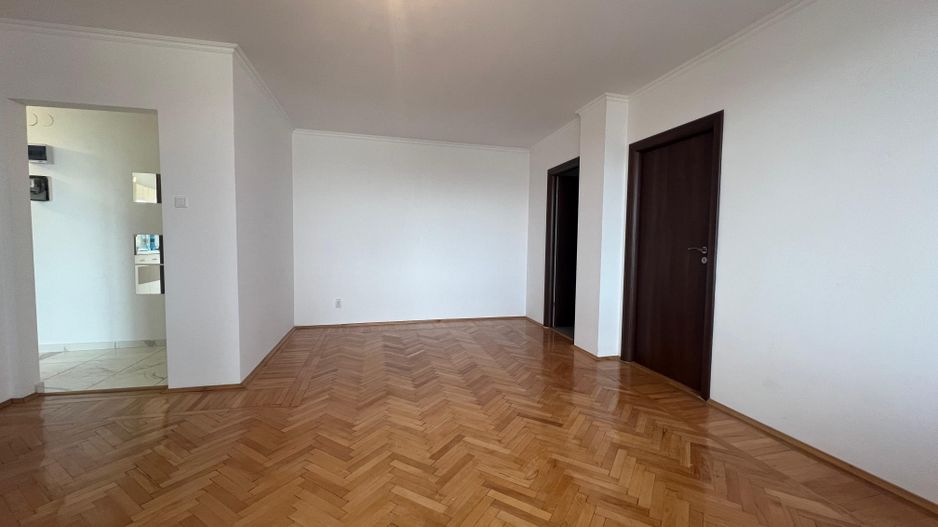 Piața Romană | 2 Camere | La un Pas de Metrou | vedere libera - Poză 3