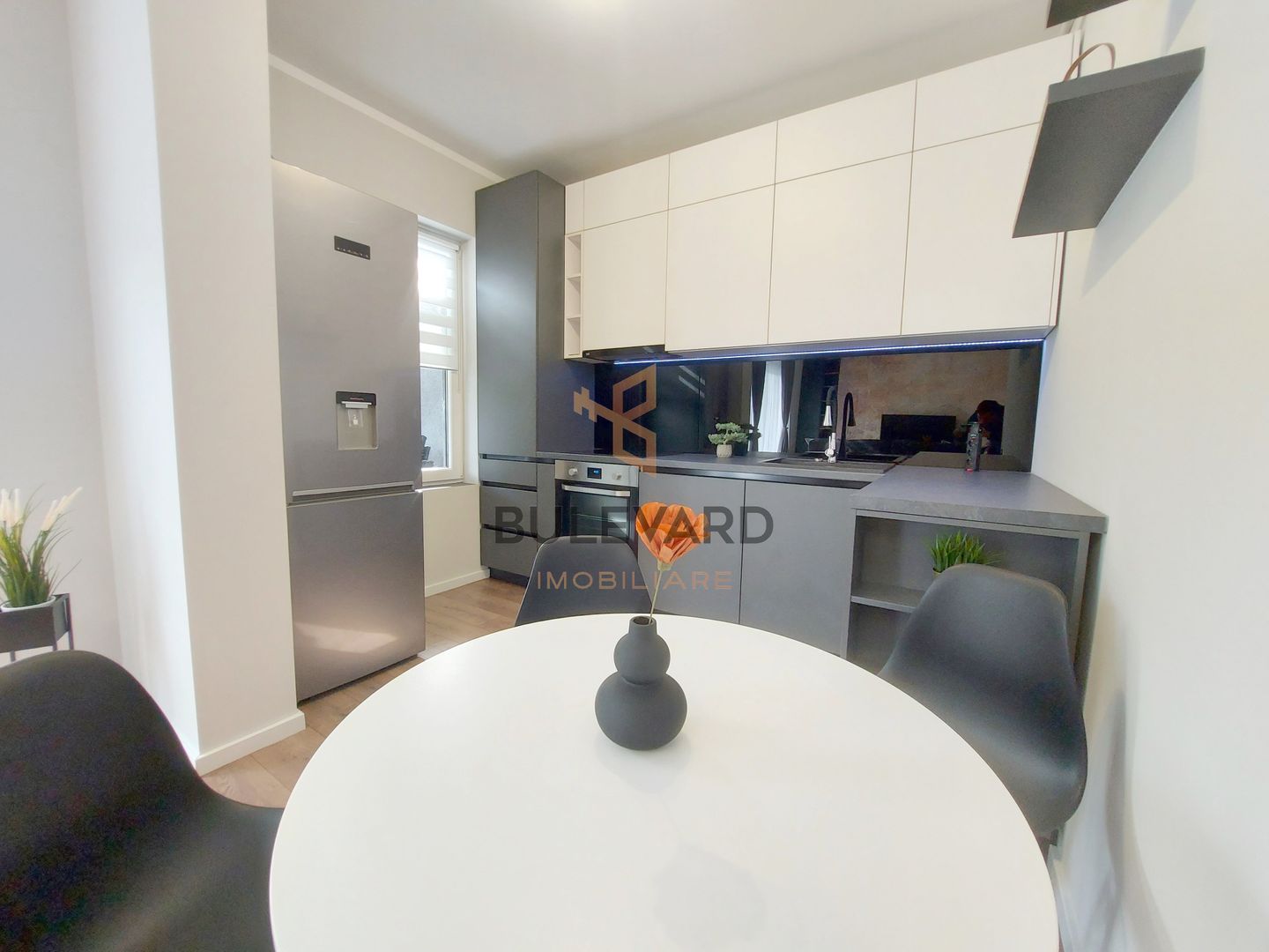 Apartament finisat modern cu Terasa de 35 mp! - Poză 13