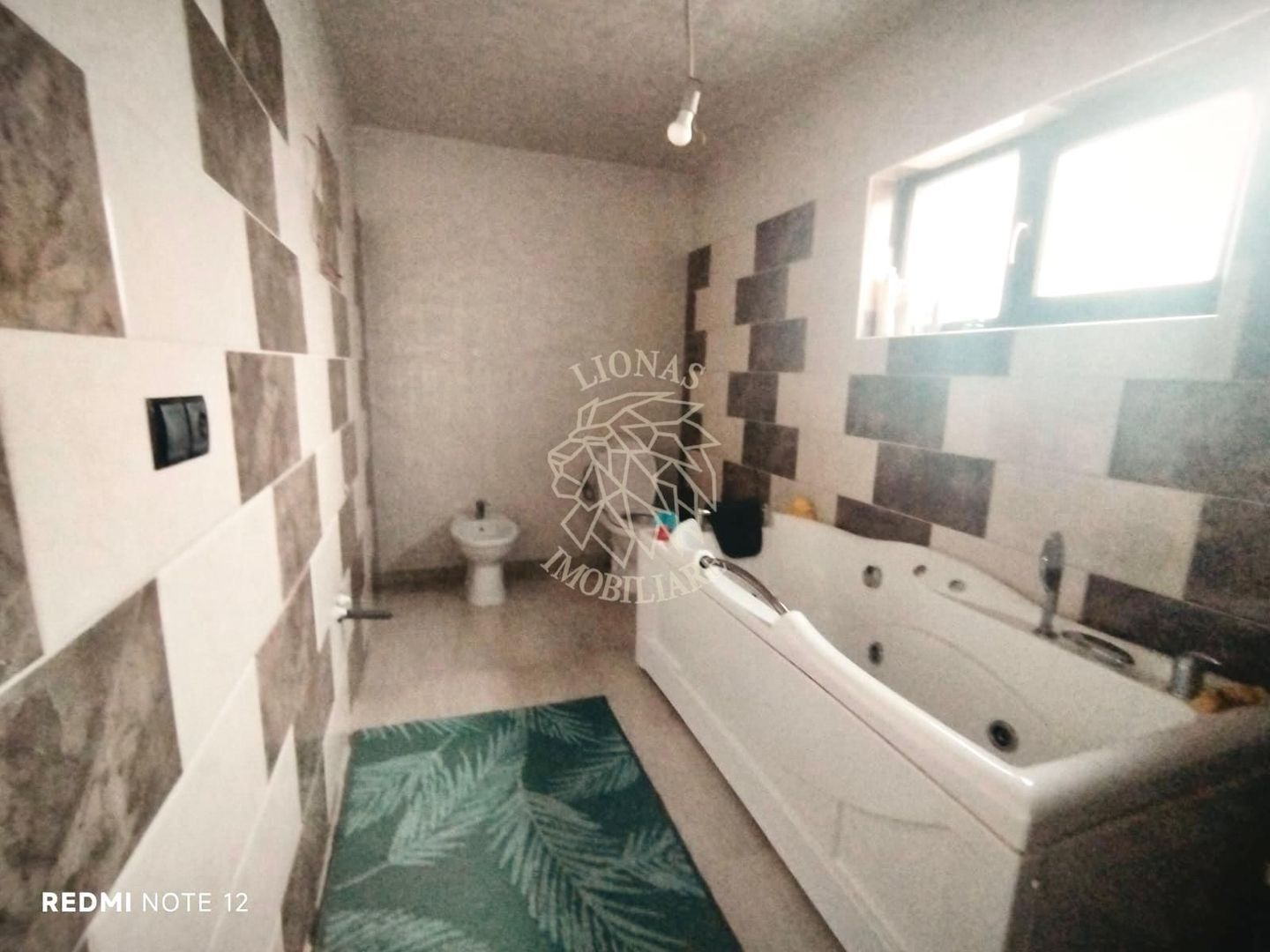 Casa 5 camere 325 mp con.-teren 600-garaj-Zona OK Shopping Center - Poză 6