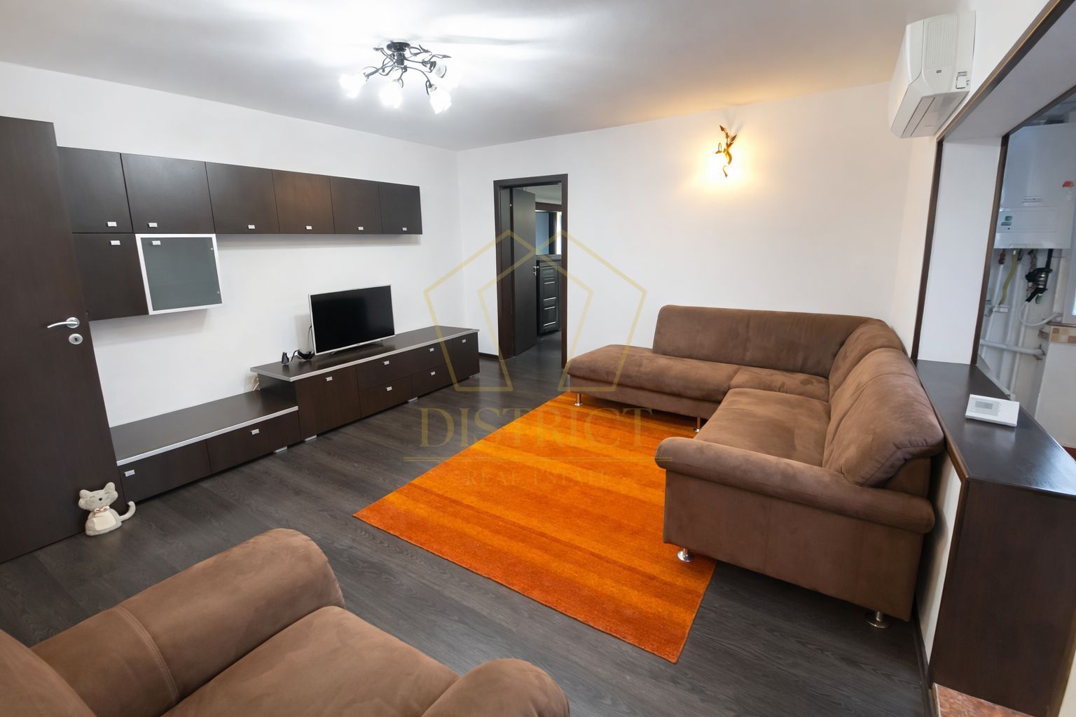 Apartament cu 3 camere | Aradului - Poză 1
