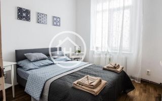 Apartament de vânzare cu 3 camere în zona Ultracentrală, Oradea - Poză 2