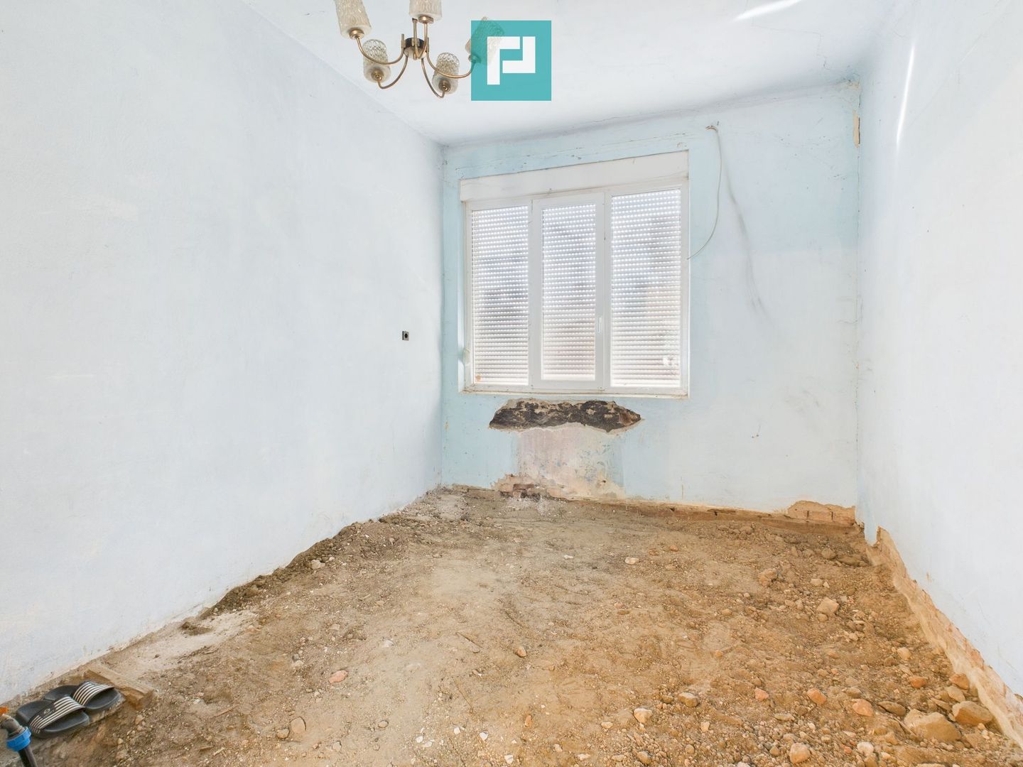 Casa cu 4 camere zona Funcționarilor - Poză 17