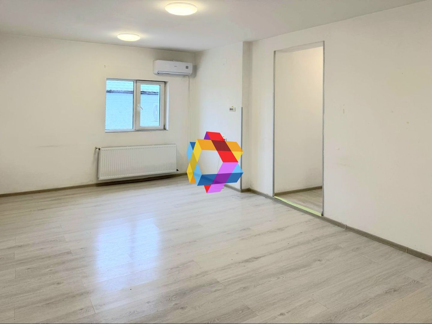 Spatiu comercial de închiriat  Brasov - 63 mp # spatii-comerciale-brasov.ro - Poză 1