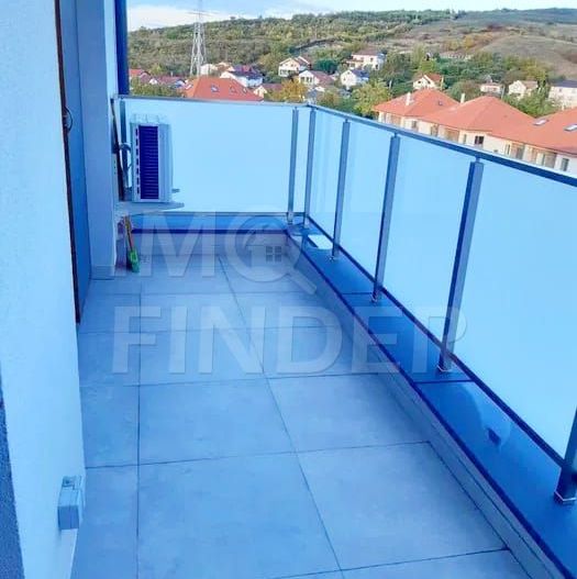 Apartament Nou Finisat Mobilat cu Parcare Borhanci - Poză 7