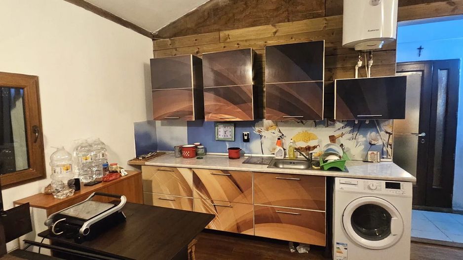 Exclusivitate! Proprietate Sendreni, zona linistita, 69.000 EUR - Poză 11