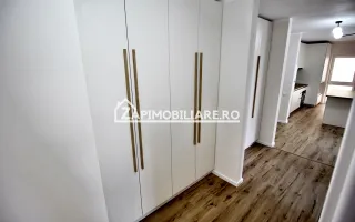 Apartament 3 camere,90mp,2 bai,1 pivnită,2 balcoane,bloc nou - Poză 18