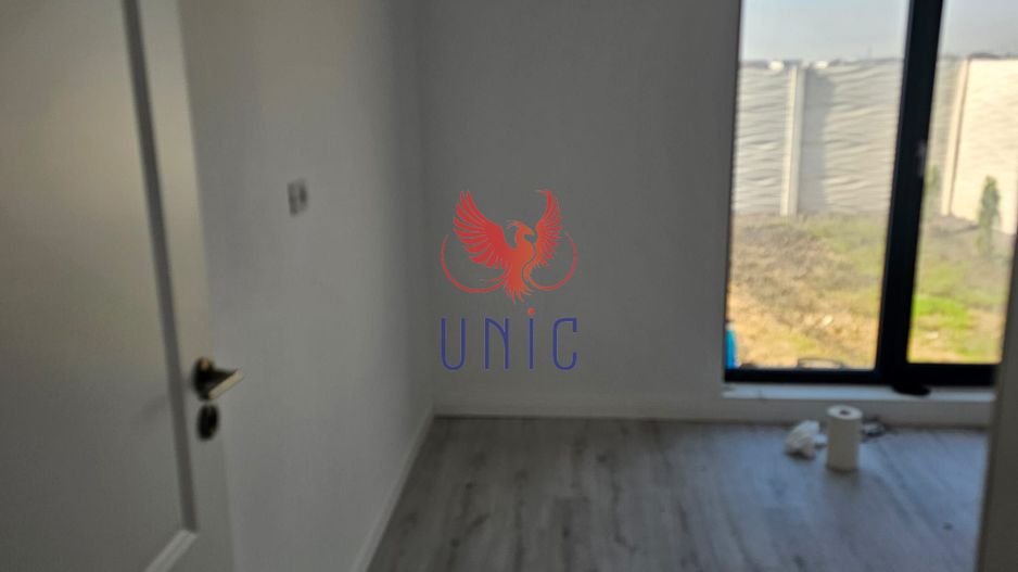 Vila 5 camere, zona rezidentiala . - Poză 11