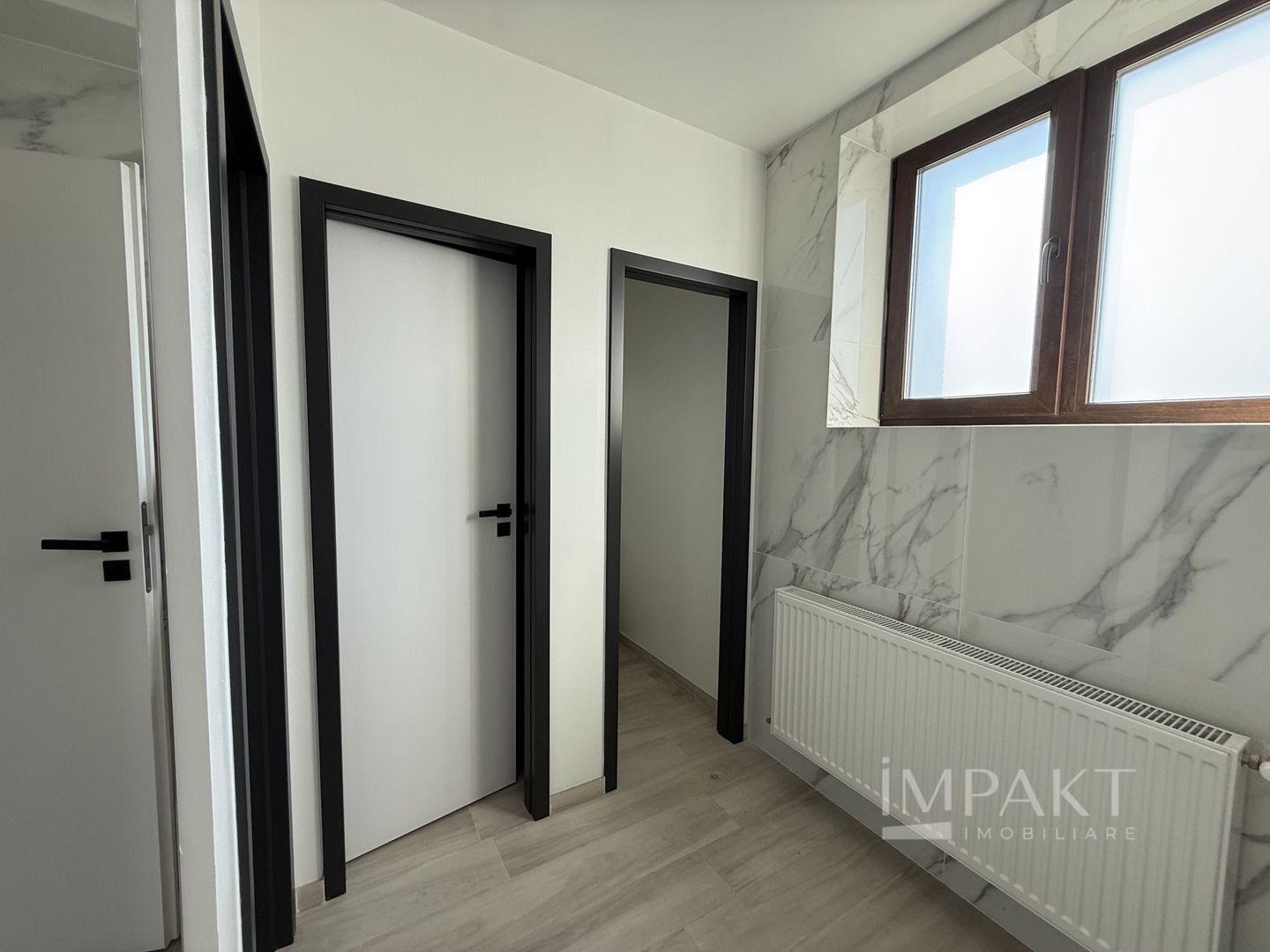 Spatiu de birouri dispus pe 2 niveluri , 225 m2 , Borhanci - Poză 17