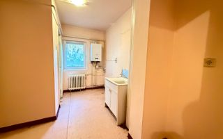 De vanzare apartament cu 3 camere pe strada Izlazului! - Poză 6