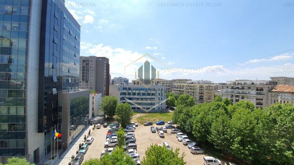 Unirea Shopping Center - Pta Sf. Vineri, renovat complet, 3 balcoane, bloc 1996 - Poză 13