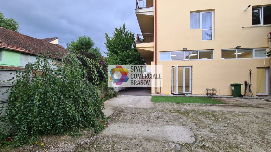 Casa de închiriat in Brașov - 400 mp - Poză 14
