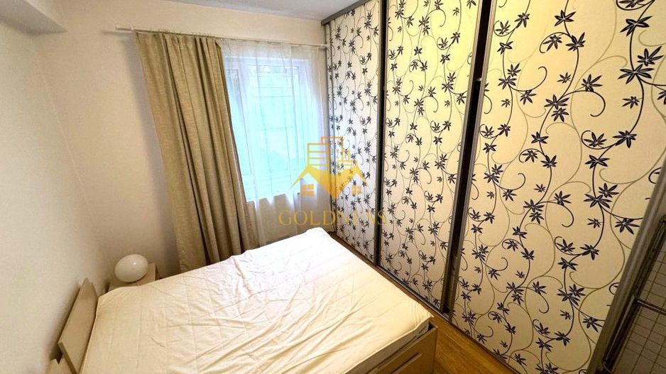 2 camere, Andrei Muresanu, Grand Hotel Italia, Trifoiului, Parcare - Poză 6