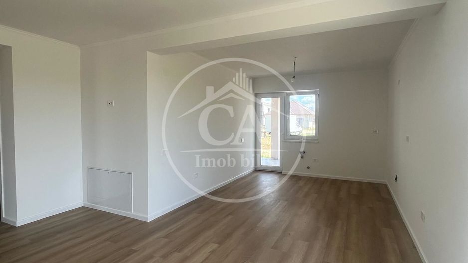 Casă de vânzare cu 4 camere în Santandrei , Bihor - Poză 13