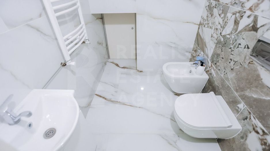 Vânzare, casă, 3 nivele, 300 mp+7,2 ari, str. Chișiniău, Cricova - Poză 23