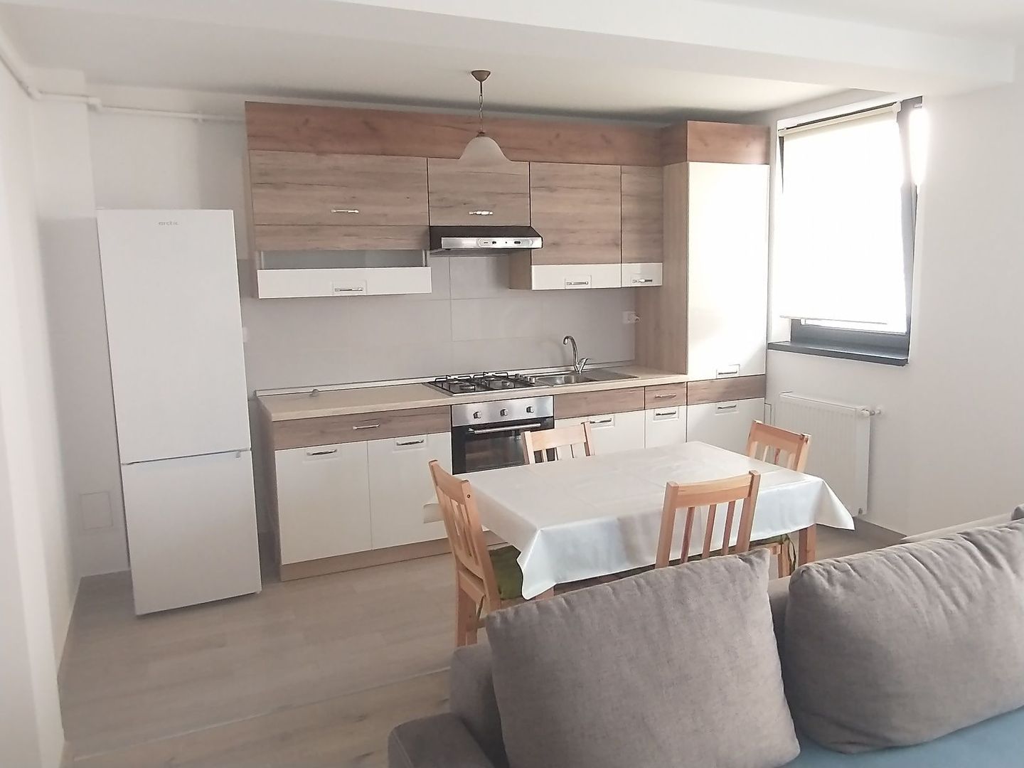 Muzicescu | 2 Camere | Parcare privată | Centrală proprie | Supraveghere video - Poză 2