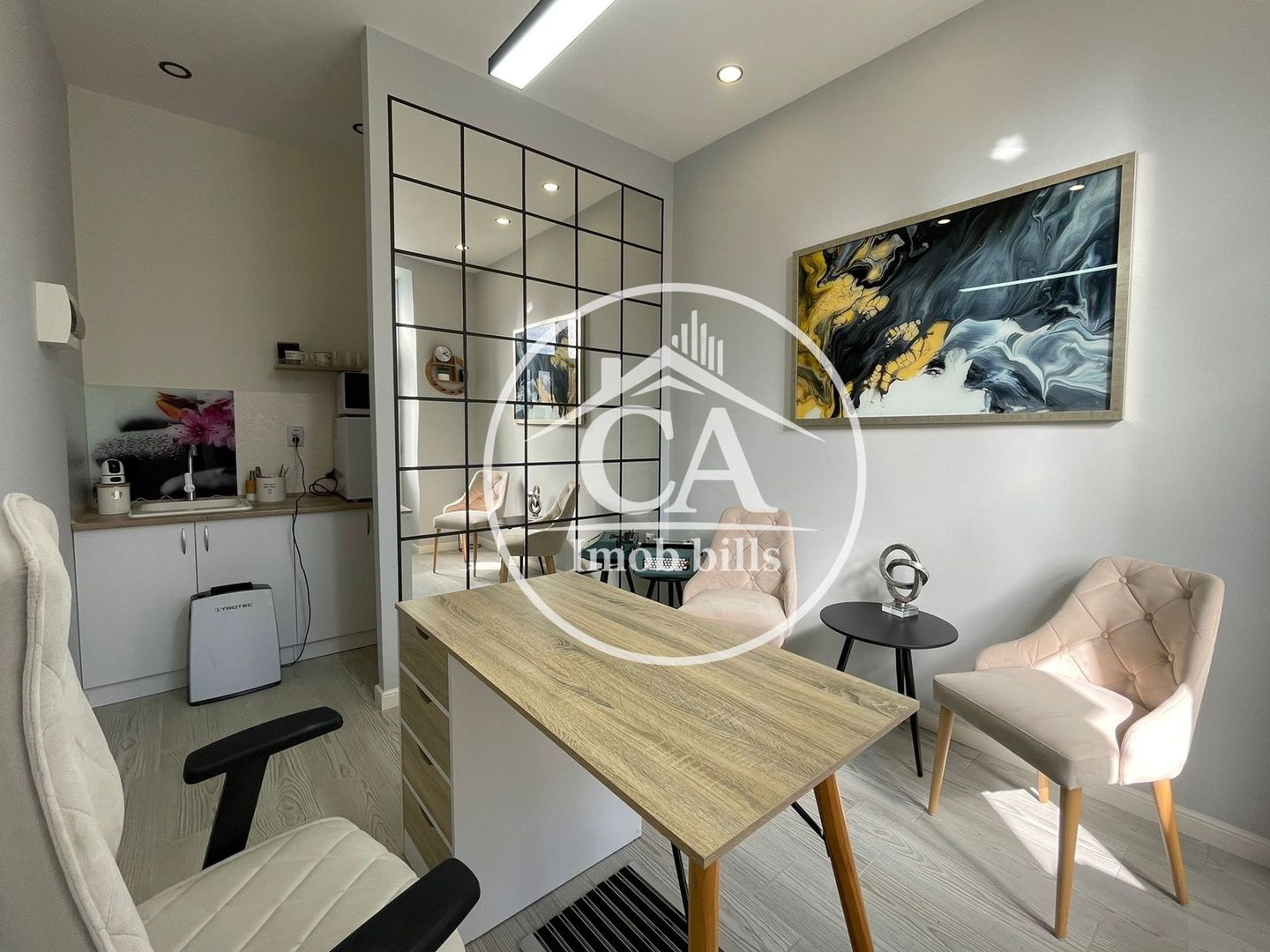 Spatiu de inchiriat ultracentral, Oradea - Poză 1