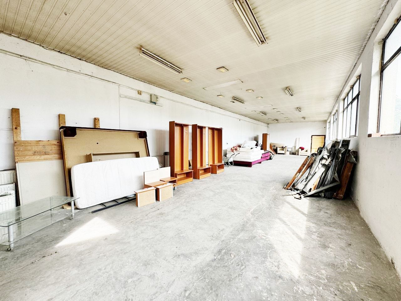 Hală de producție sau depozitare în Aradul Nou. - Poză 3