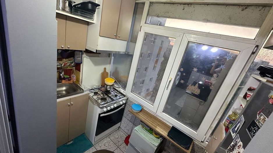 De vanzare apartament 2 camere mobilat utilat, zona Rahova - Poză 6