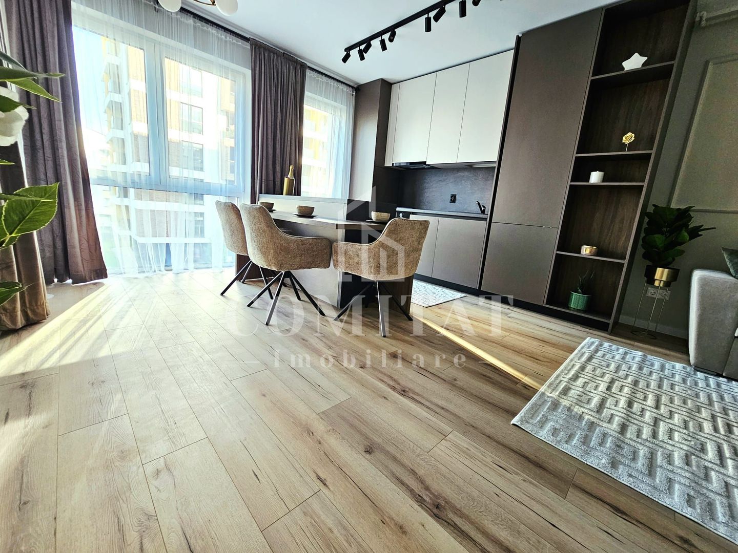 Apartament ultrafinisat | Etaj intermediar | Zona Str Tineretului - Poză 15