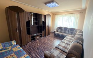 APARTAMENT 2 CAMERE ETAJ 2 DECOMANDAT GRUI CAMPULUNG - Poză 1