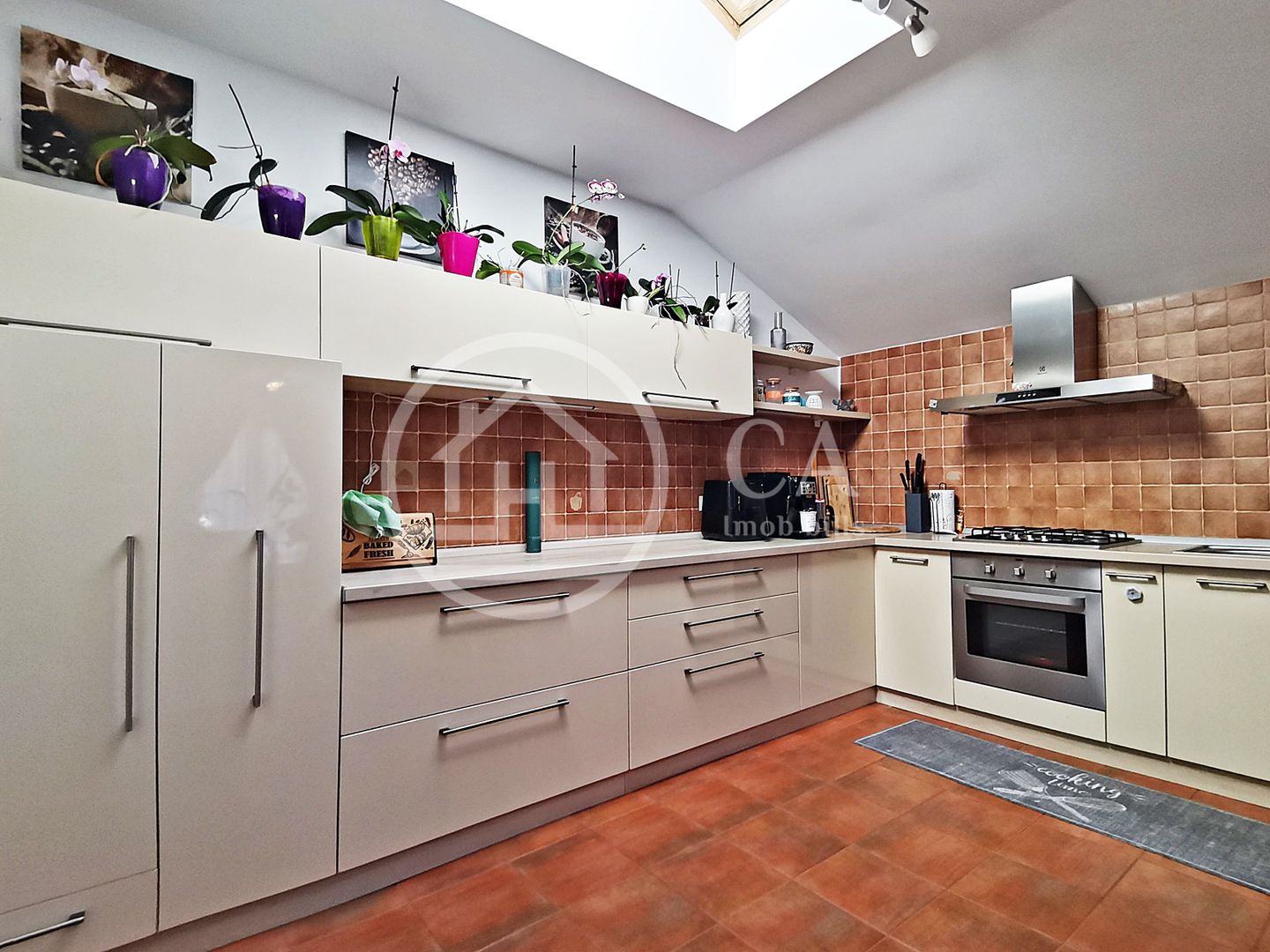 Apartament la casa, de inchiriat cu 2 camere Ultracentral, Oradea - Poză 4