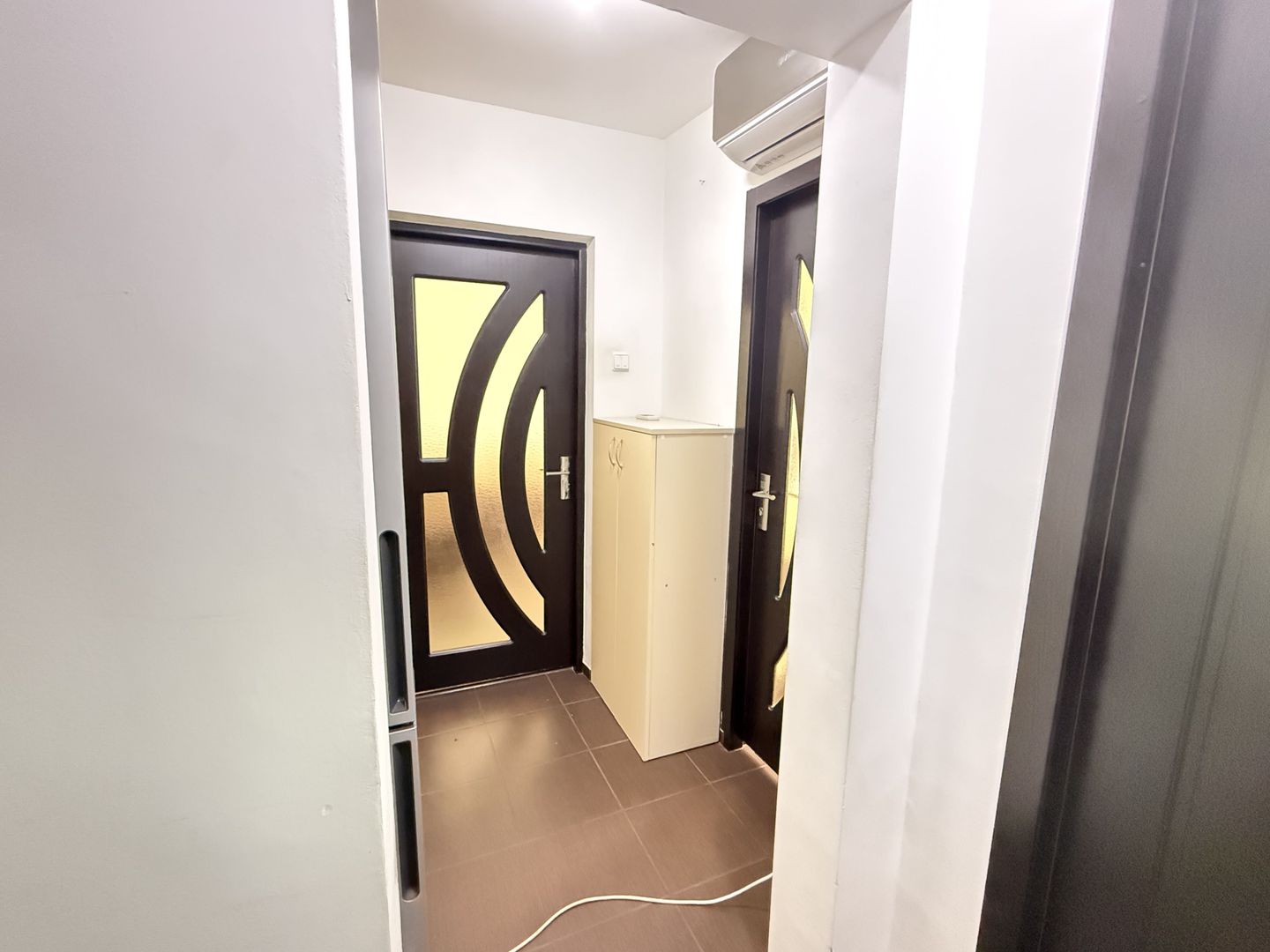 Apartament de inchiriat Teiul Doamnei Lacul Tei - Poză 14